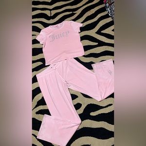 Juicy couture velvet pink 2 piece